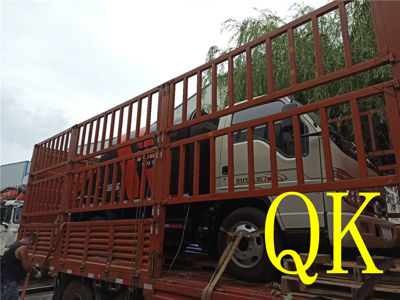 混凝土泵 青科重工 雙噴頭濕噴機(jī)