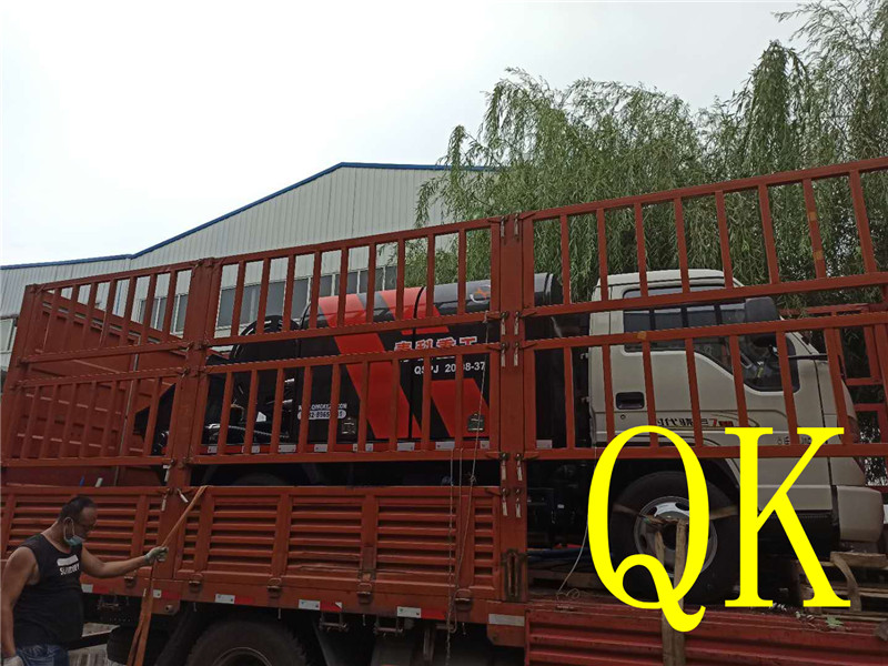 混凝土泵 青科重工 濕噴臺車